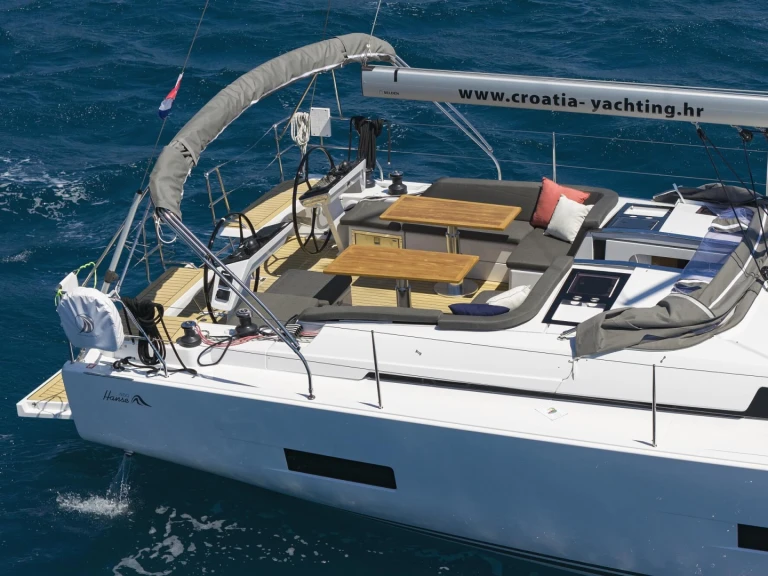 Alquiler de barcos Kaštela barato de Hanse 460