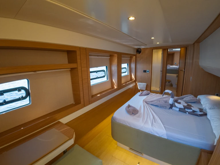Alquiler Catamarán Bali con o sin  título de navegación