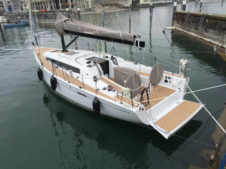 Dehler Dehler 38 de alquiler a Marsella