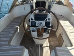 Alquiler Port de Hyères (St Pierre) - Bénéteau Oceanis 370 en SamBoat
