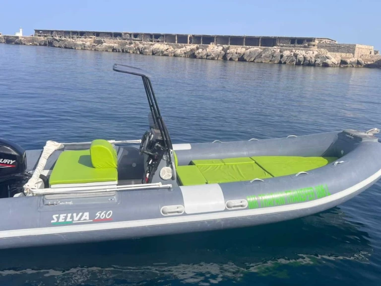 Alquiler de Selva Open Line D 5.6 en Trapani
