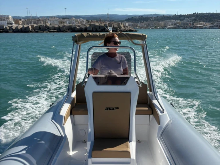 Alquiler de Micucci Mik Boat 560 en Vieste