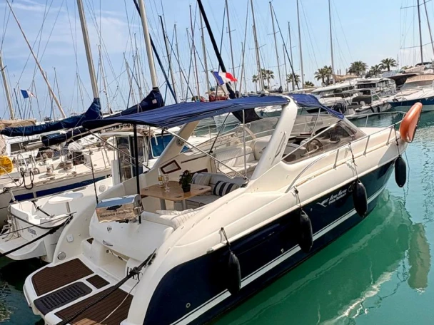 Alquiler de embarcaciones Airon Airon 325 enSaint-Laurent-du-Var en Samboat