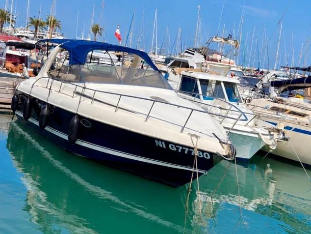 Airon Airon 325 de alquiler a Saint-Laurent-du-Var