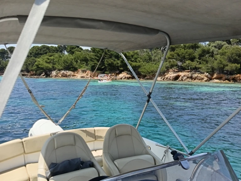 Alquiler Lancha en Mandelieu-la-Napoule - Bénéteau Flyer 550 Open S2