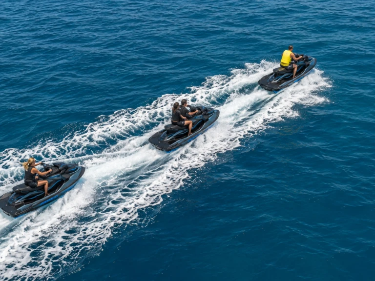 Alquiler de barcos Barcelona barato de GTX 170