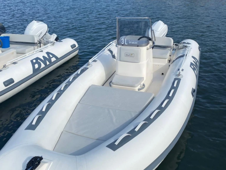 Bwa California 550 de alquiler a Olbia
