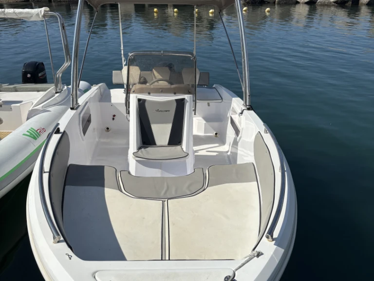 Alquiler de embarcaciones Next Next enSalerno en Samboat