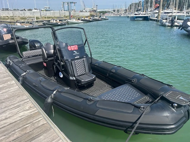 Alquiler de Highfield HIGHFIELD 700 en La Trinité-sur-Mer