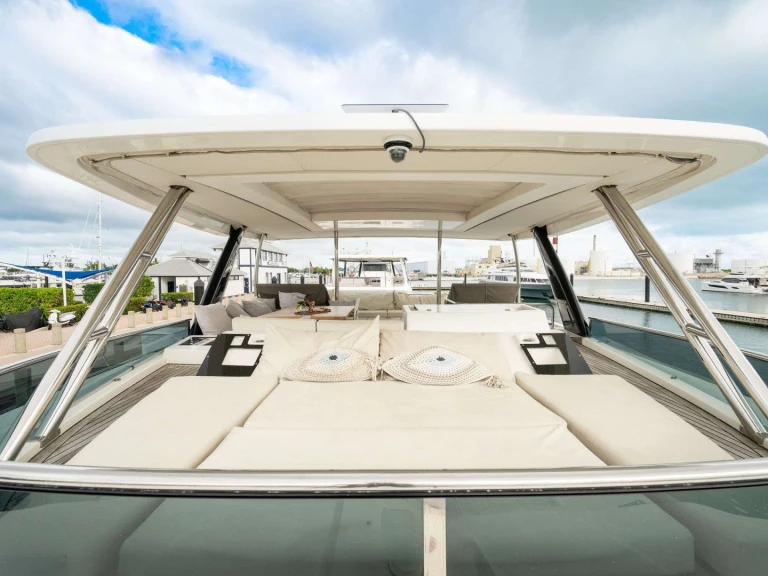 Alquiler Bay Street Marina - Lagoon Lagoon 630 Motor Yacht en SamBoat