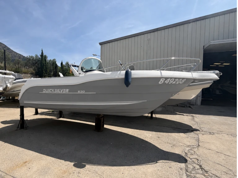 Alquiler Lancha en Empuriabrava - Quicksilver Quicksilver 630 Commander