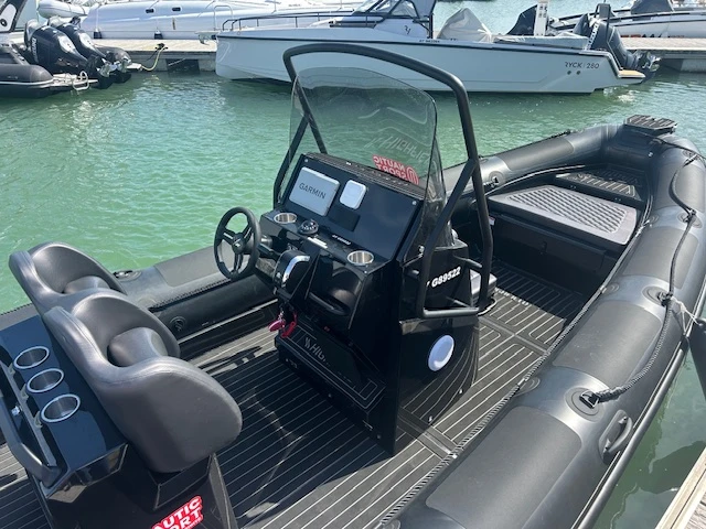 Alquiler de Highfield HIGHFIELD 700 en La Trinité-sur-Mer