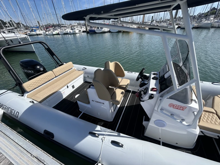 Alquiler de barcos La Trinité-sur-Mer barato de Patrol 760