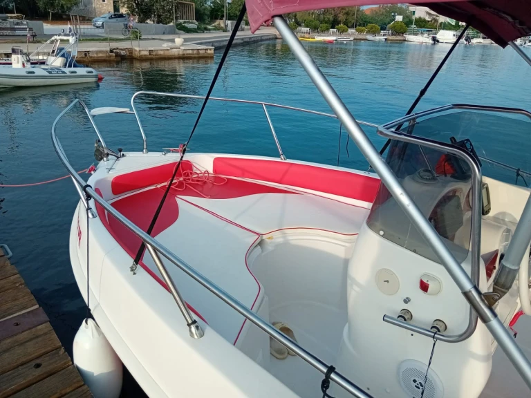 Alquiler Medulin - tancredi Blumax 21 en SamBoat