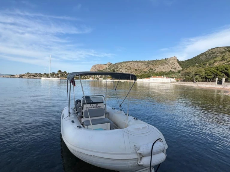 Alquiler de barcos Hydra barato de 480 Spring