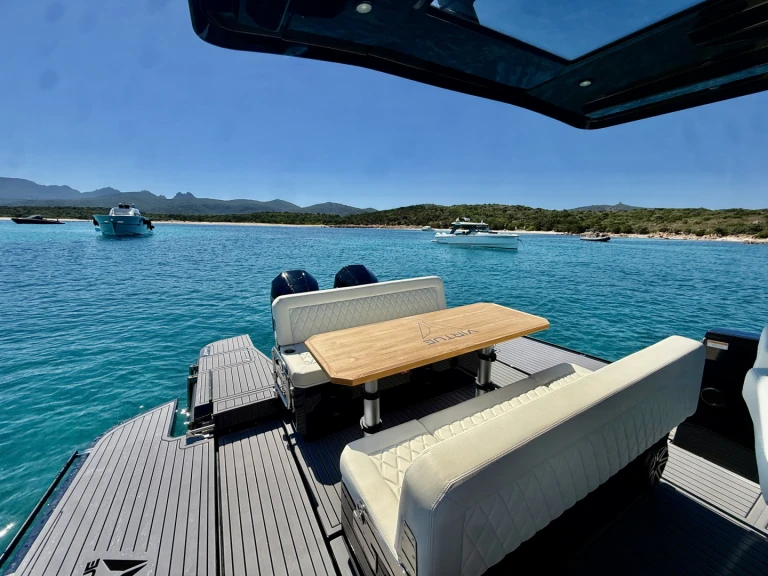 Alquiler Marina di Portisco - Virtue V10Top en SamBoat