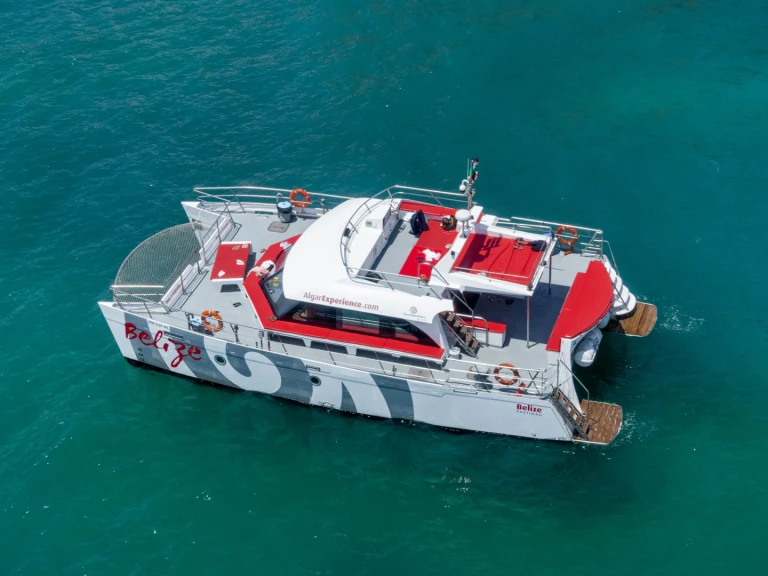 Nautiber Custom de alquiler a Vilamoura