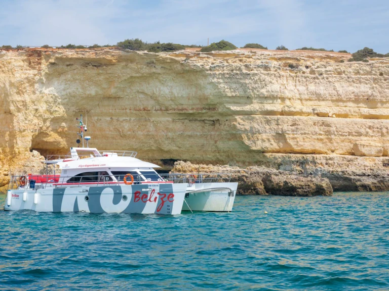 Alquiler de Nautiber Custom en Vilamoura