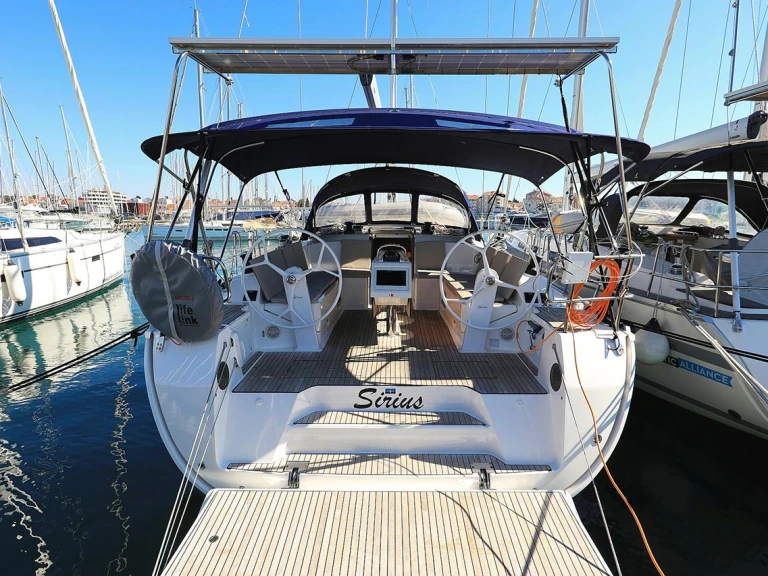 Bavaria Cruiser 46 de alquiler a Pula