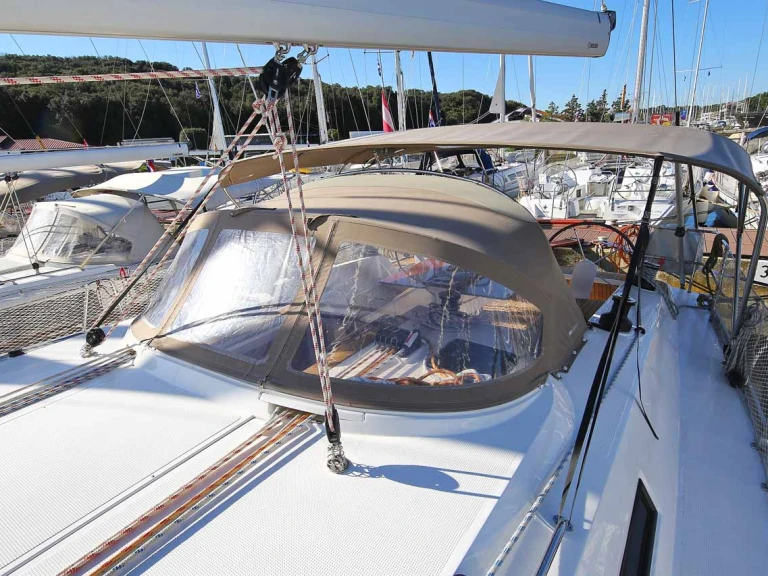 Alquiler de barcos Pula barato de Cruiser 46