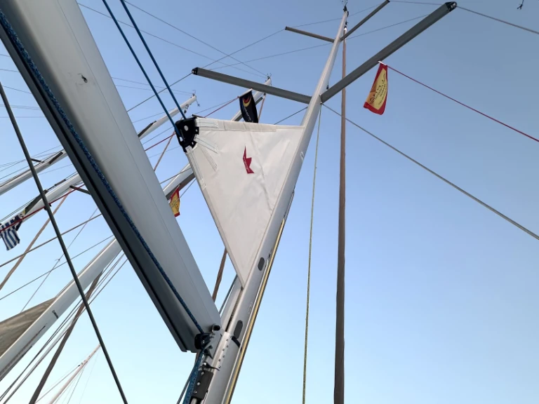 Alquiler de Velero, con o sin patrón Dufour Álimos