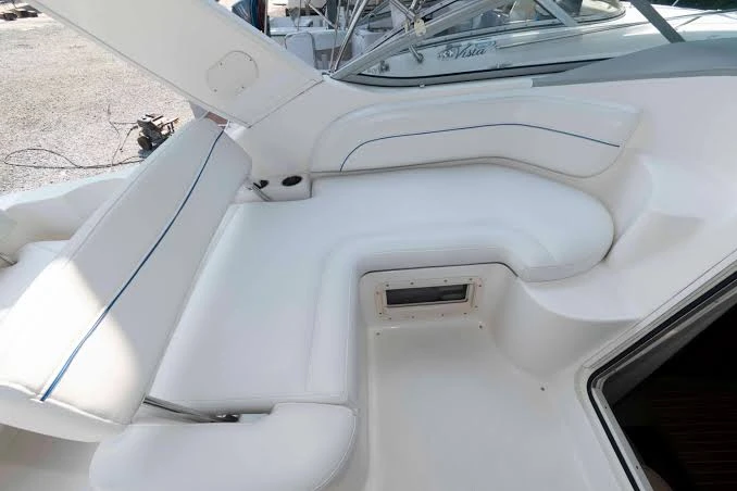 Alquiler Lancha Bayliner con o sin  título de navegación