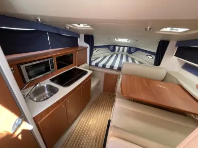 Alquiler de Bayliner Bayliner 285 Cruiser en Nice