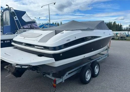 Alquiler de Maxum Maxum 2100 SC3 en Francia