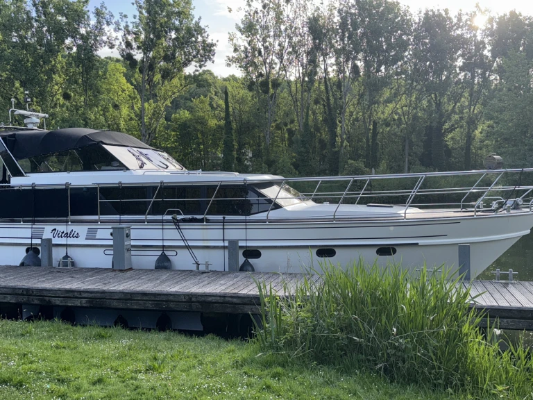 Alquiler de barcos Lagny-sur-Marne barato de Confort 50