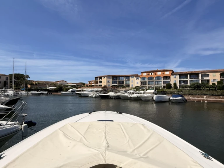 Ulisse 2000 Napoli UNICA 42 de alquiler a Port Grimaud
