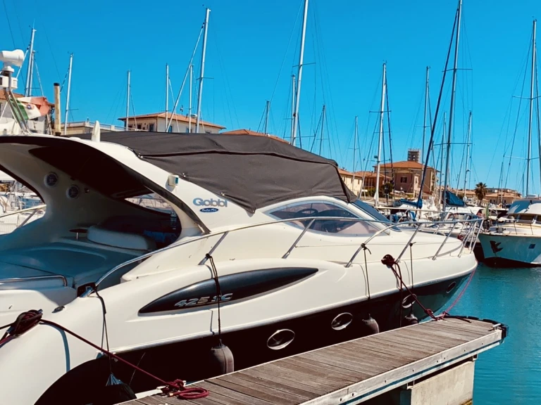 Gobbi Atlantis 425 SC de alquiler a San Vincenzo