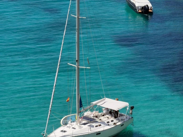 Alquiler de barcos Ibiza (Ciudad) barato de Oceanis 390
