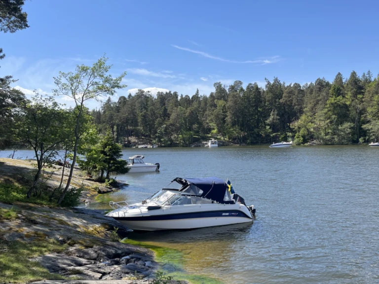 Alquiler de embarcaciones Askeladden 585 Freestyle enStockholm en Samboat