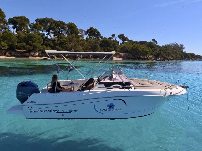 Pacific Craft Pacific Craft 650 SC de alquiler a Golfe-Juan