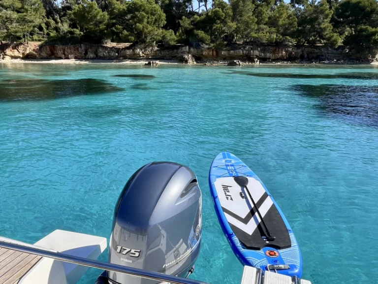 Alquiler de barcos Golfe-Juan barato de Pacific Craft 650 SC