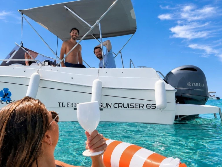 Alquiler Golfe-Juan - Pacific Craft Pacific Craft 650 SC en SamBoat