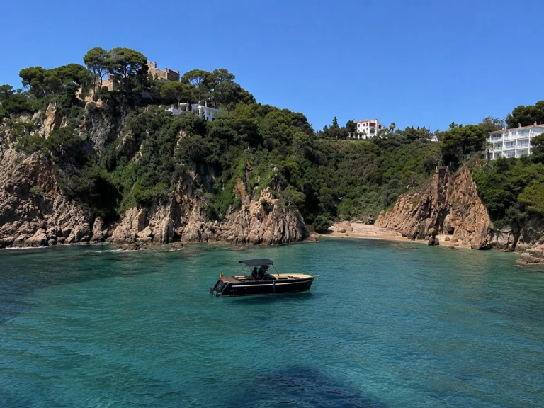 Maxima 730 de alquiler a Port de Blanes
