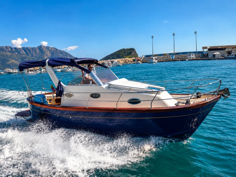 Alquiler de Cantieri Mimì Libeccio 25 en Valencia