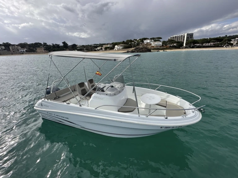 Alquiler de barcos La Spezia barato de Cap Camarat 5.5 CC