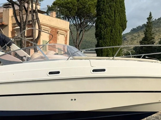 Alquiler de embarcaciones Fiart Fiart 28 Genius enPorto Badino en Samboat