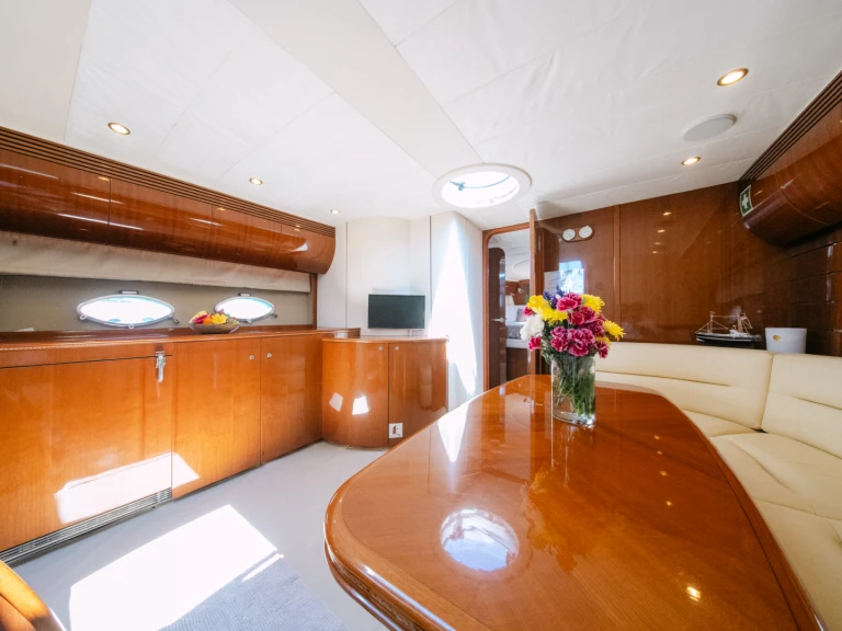 Princess Princess V50 de alquiler a Ayia Napa
