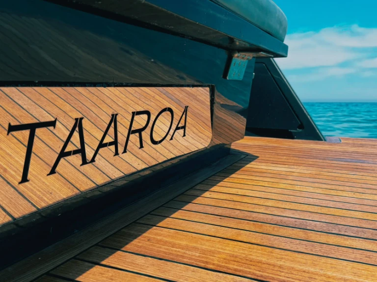 Alquiler de Maori Yachts Maori 50.22 Top Luxury en Cagliari