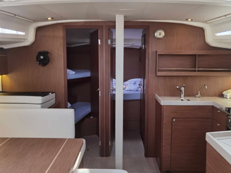 Alquiler Velero en Álimos - Bénéteau Oceanis 40.1
