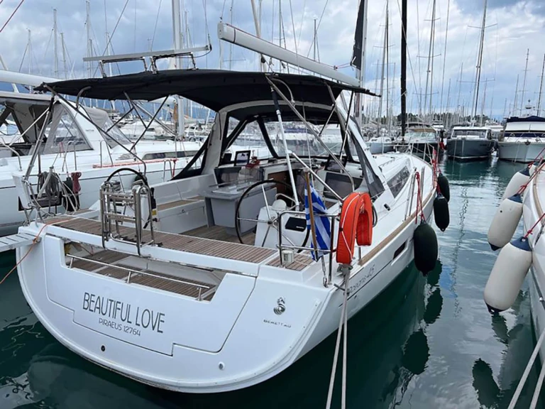 Alquiler de barcos Gouviá barato de Oceanis 45 /4cab