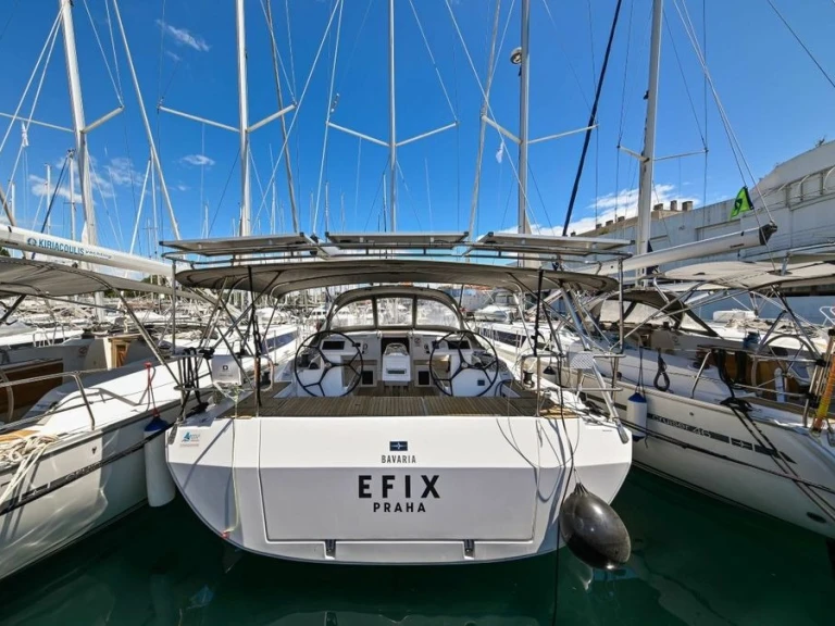 Alquiler Velero en Pula - Bavaria Bavaria C45