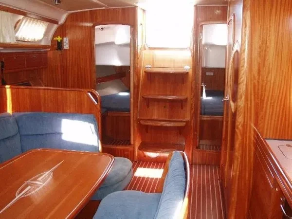 Alquiler de embarcaciones Bavaria Bavaria 39 Cruiser /3cab enVolos en Samboat