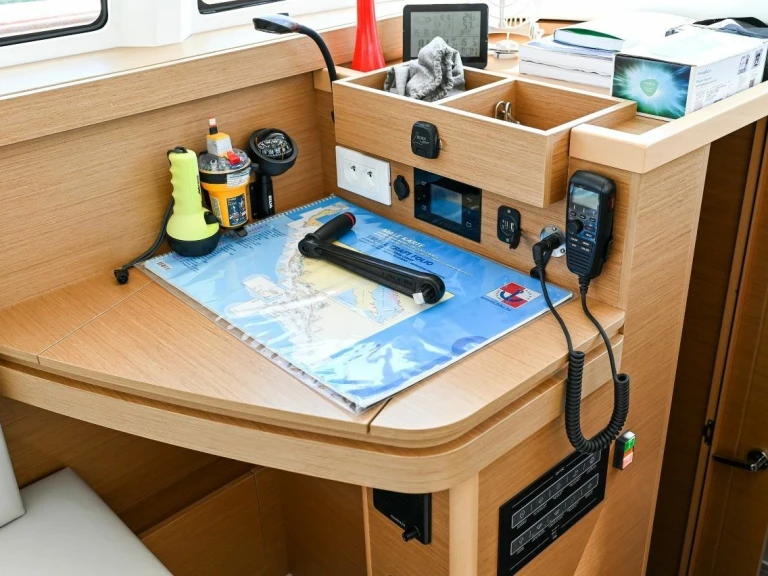 Alquiler Pula - Excess Excess 11 (Cat)/6 cab en SamBoat