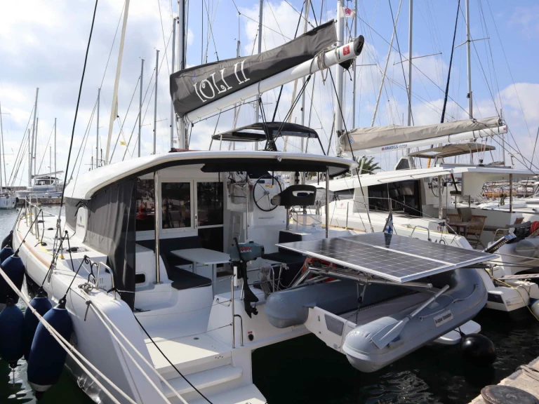 Alquiler de embarcaciones Lagoon Lagoon 40/4 cab enÁlimos en Samboat