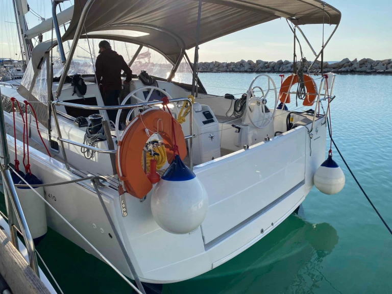 Velero para alquilar Lefkáda al mejor precio