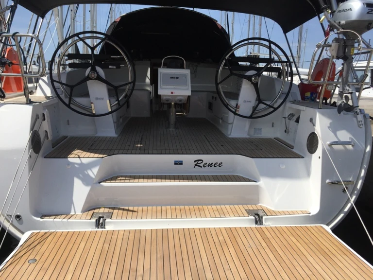 Alquiler de embarcaciones Bavaria Bavaria Cruiser 46 /4cab enSkiathos en Samboat